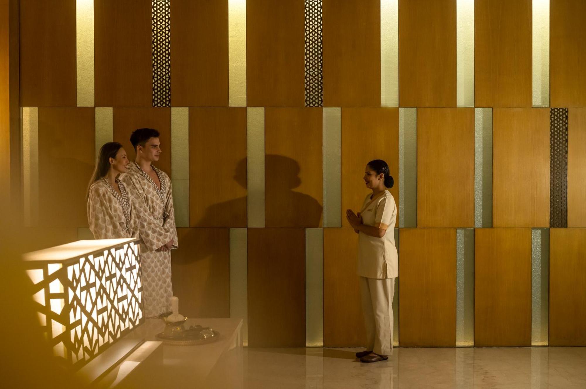 Trident Nariman Point Hotel Мумбай Екстериор снимка The Oberoi, Mumbai